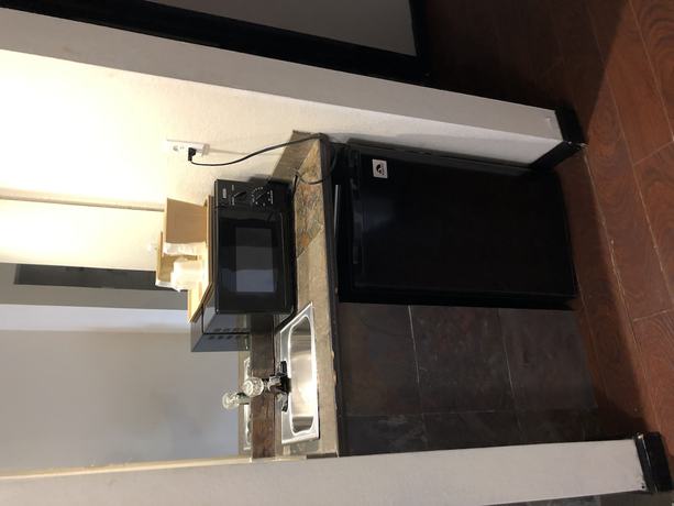 Imagen de la habitación del Hotel Araamda Inn Norcross. Foto 3