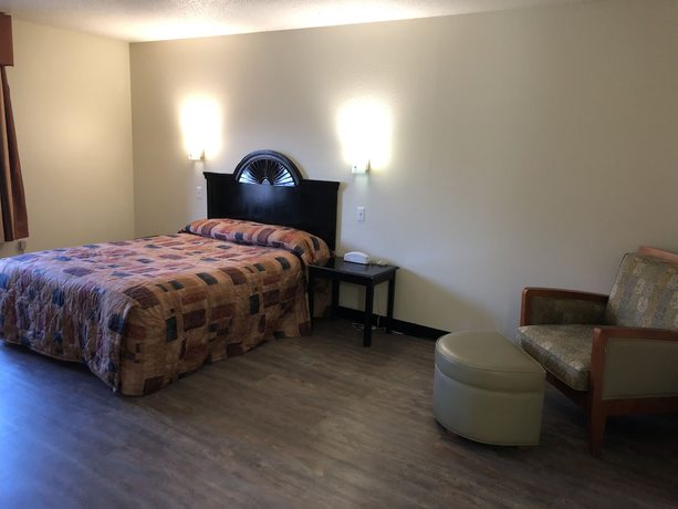 Imagen de la habitación del Hotel Araamda Inn Norcross. Foto 5