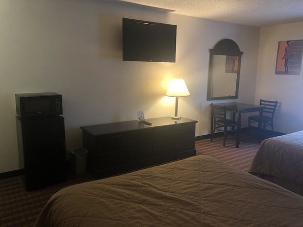 Imagen de la habitación del Hotel Araamda Inn Norcross. Foto 8