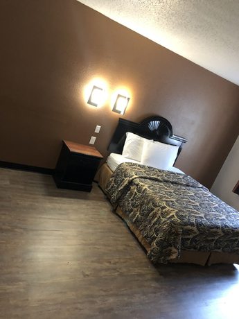 Imagen de la habitación del Hotel Araamda Inn Norcross. Foto 10