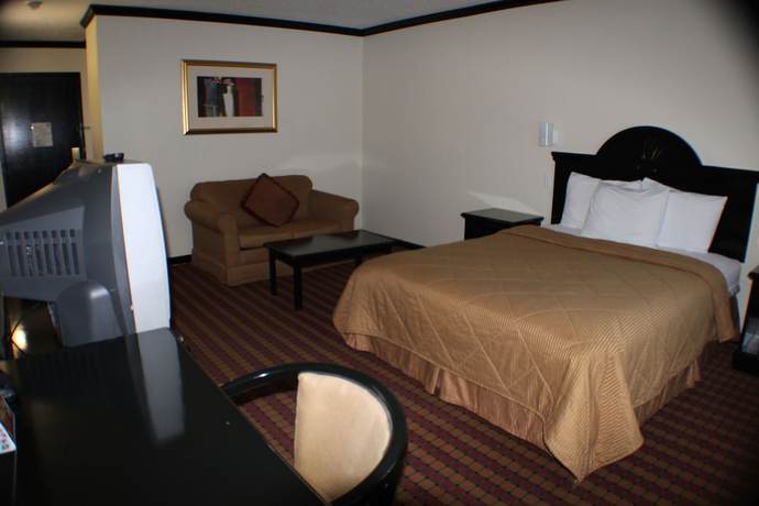 Imagen de la habitación del Hotel Araamda Inn Norcross. Foto 13