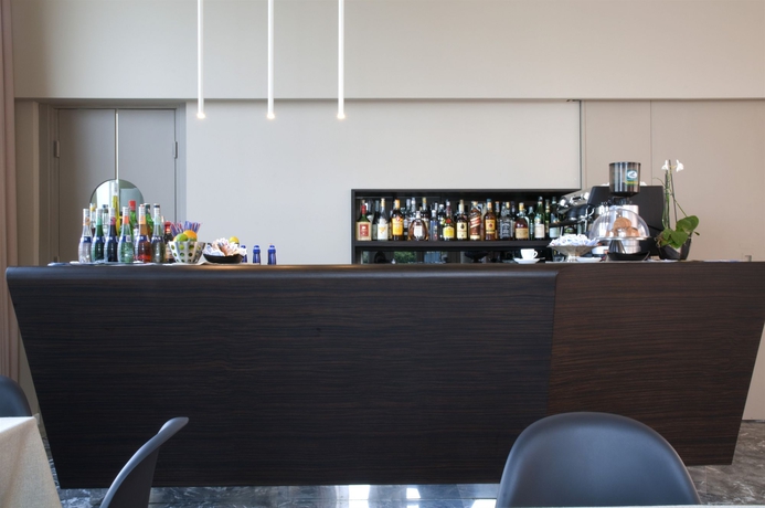 Imagen del bar/restaurante del Hotel Araba Fenice. Foto 7