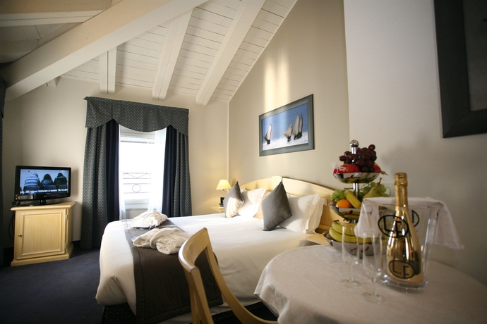 Imagen de la habitación del Hotel Araba Fenice. Foto 10