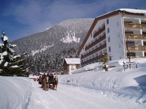 Imagen de los interiores del Hotel Arabella Alpenhotelam Spitzingsee, A Tribute Portfolio. Foto 12