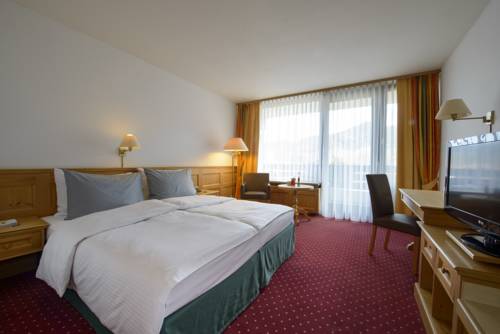 Imagen de la habitación del Hotel Arabella Brauneck. Foto 8