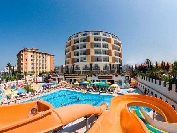 Imagen general del Hotel Arabella World. Foto 5