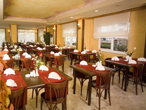 Imagen general del Hotel Arabella World. Foto 6