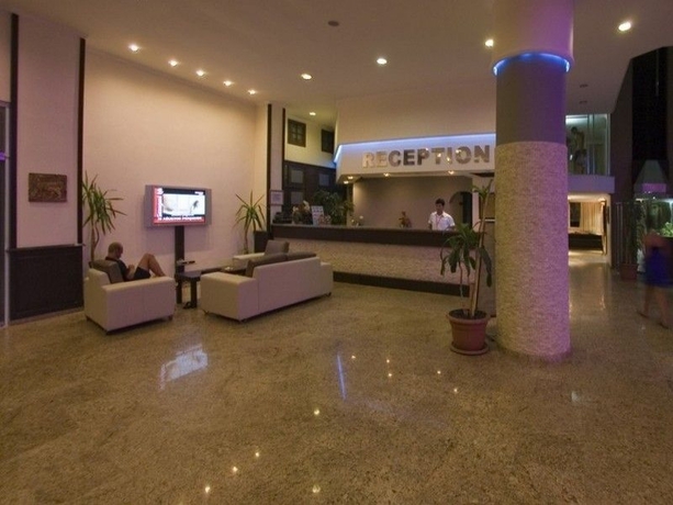 Imagen general del Hotel Arabella World. Foto 10