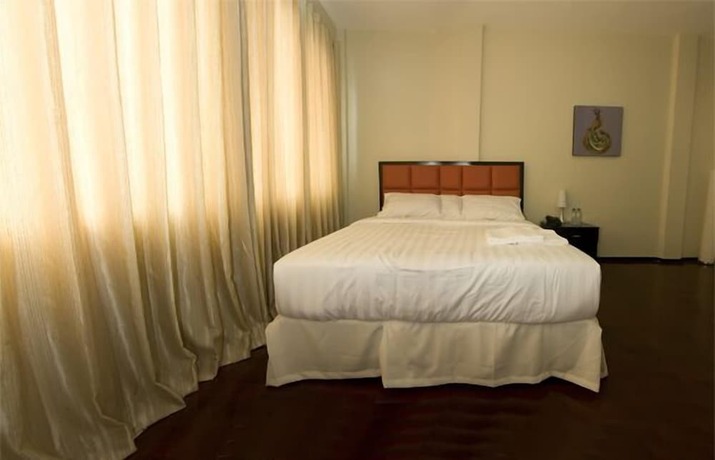 Imagen de la habitación del Hotel Arabelle Suites. Foto 31