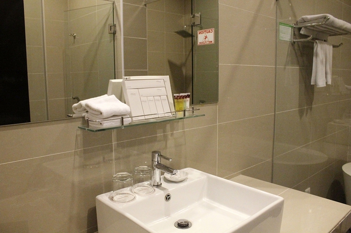 Imagen de la habitación del Hotel Arabian Bay Resort - Bukit Gambang Resort City. Foto 17