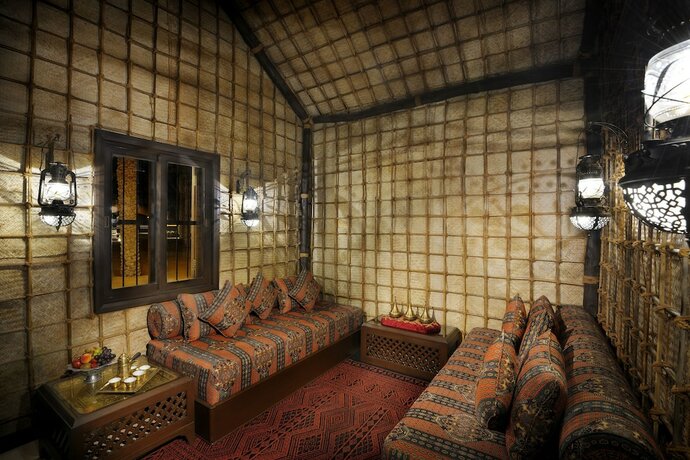Imagen de la habitación del Hotel Arabian Nights Village, Mshayrif. Foto 15