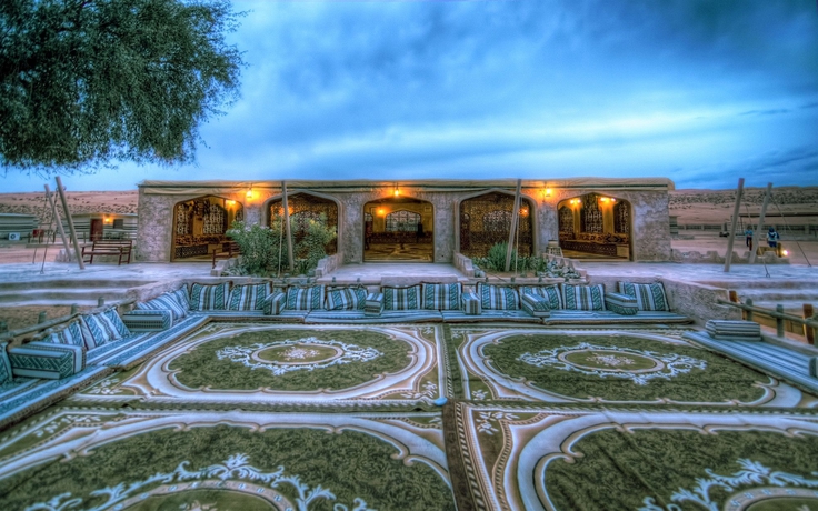 Imagen de los exteriores del Hotel Arabian Oryx Camp. Foto 11