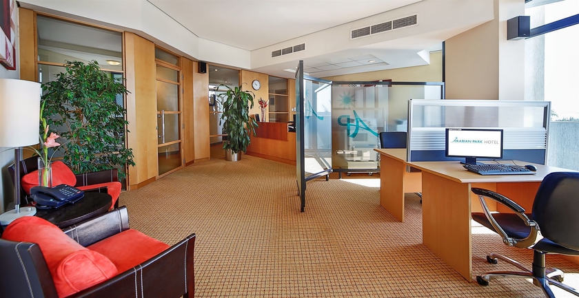 Imagen de los interiores del Hotel Arabian Park. Foto 13