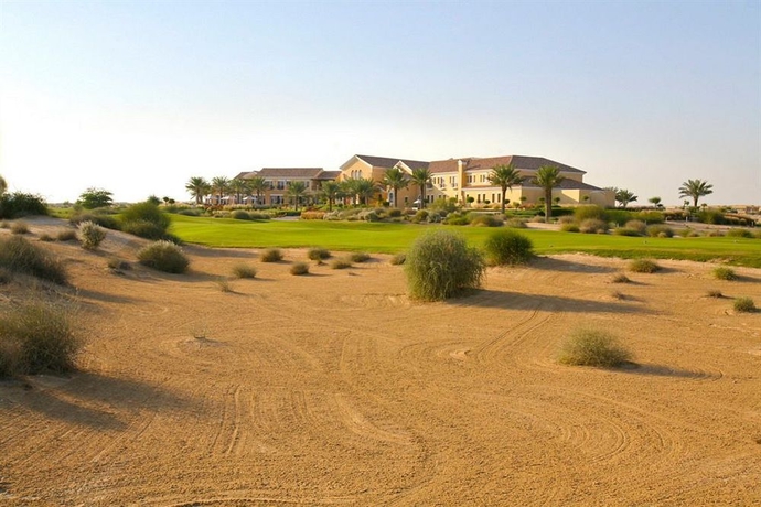 Imagen de los exteriores del Hotel Arabian Ranches Golf Club. Foto 5