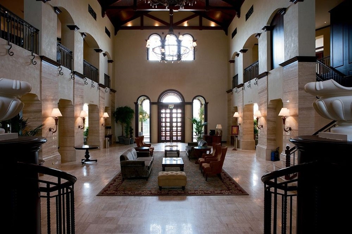 Imagen de los interiores del Hotel Arabian Ranches Golf Club. Foto 8