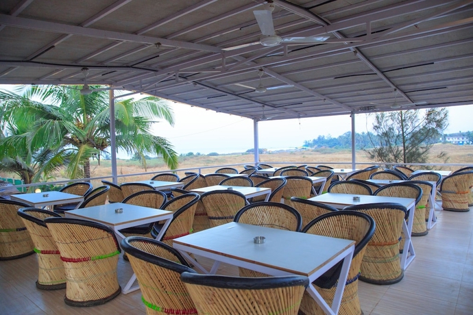 Imagen general del Hotel Arabian Sands Beach Resort. Foto 1