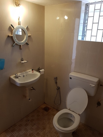 Imagen de la habitación del Hotel Arabian Sands Beach Resort. Foto 17