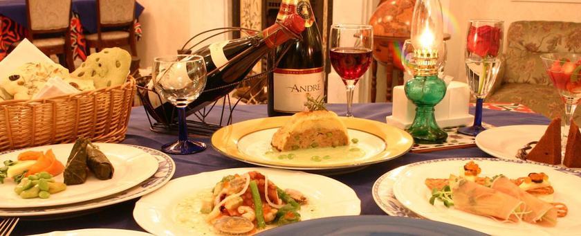 Imagen del bar/restaurante del Hotel Arabianart and Gallery. Foto 3