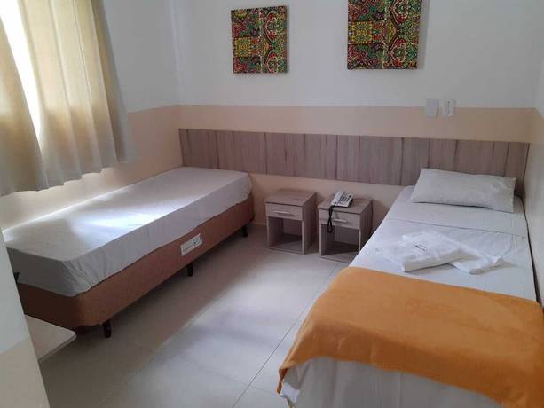 Imagen de la habitación del Hotel Ara&ccedil;ari. Foto 15