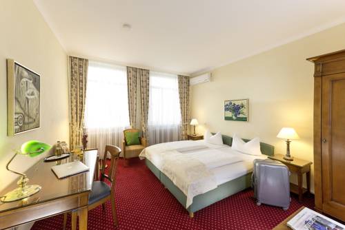 Imagen de la habitación del Hotel Arador. Foto 8