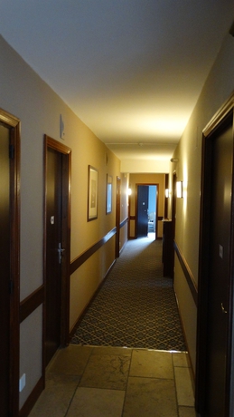 Imagen de los interiores del Hotel Aragon, Carcassonne. Foto 15