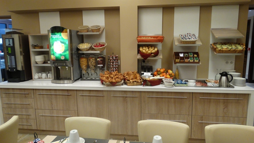 Imagen del bar/restaurante del Hotel Aragon, Carcassonne. Foto 5