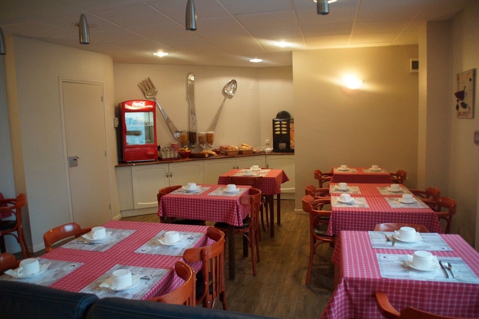 Imagen del bar/restaurante del Hotel Aragon, PERPIGNAN. Foto 4