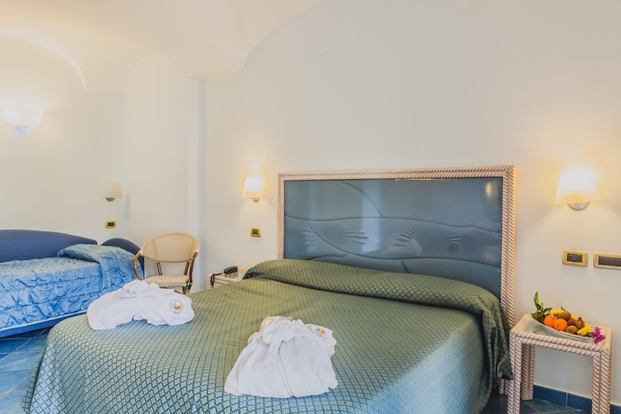 Imagen de la habitación del Hotel Aragona Palace and Spa. Foto 6