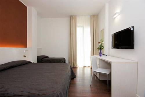 Imagen de la habitación del Hotel Aragosta, Cattolica. Foto 10