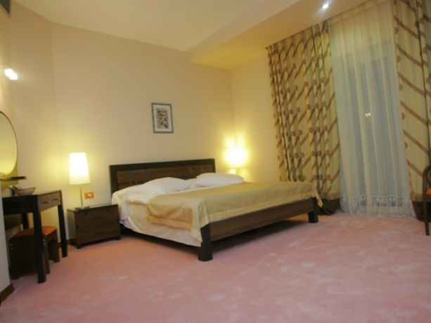 Imagen general del Hotel Aragosta, Durres. Foto 2