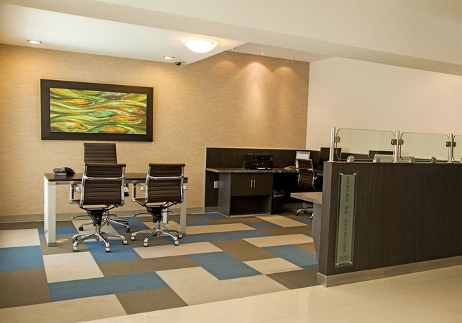 Imagen de los interiores del Hotel Araiza Palmira. Foto 6