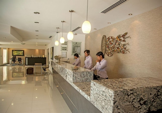 Imagen de los interiores del Hotel Araiza Palmira. Foto 8
