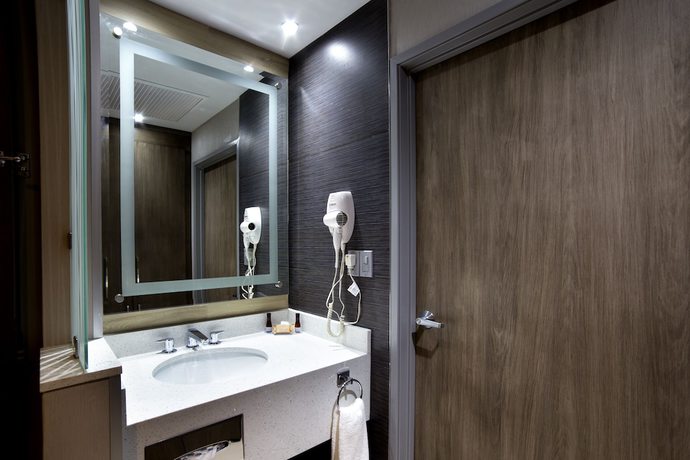 Imagen de la habitación del Hotel Araiza San Luis. Foto 4