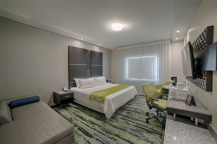 Imagen de la habitación del Hotel Araiza San Luis. Foto 6