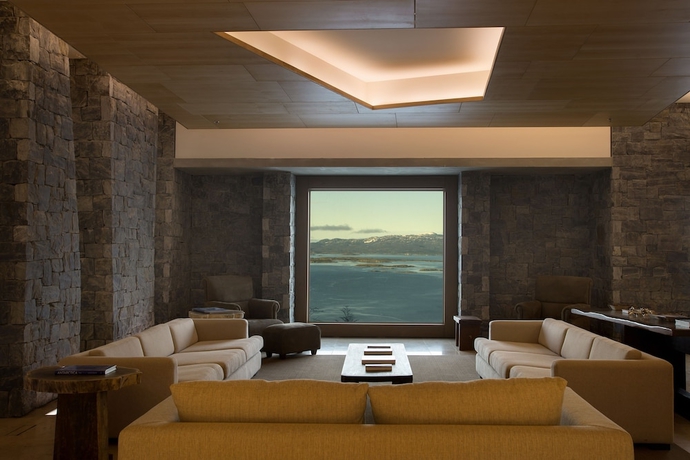 Imagen de los interiores del Hotel Arakur Ushuaia Resort and Spa. Foto 15