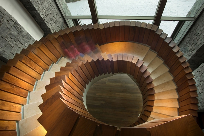 Imagen de los interiores del Hotel Arakur Ushuaia Resort and Spa. Foto 16