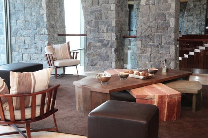 Imagen de los interiores del Hotel Arakur Ushuaia Resort and Spa. Foto 19