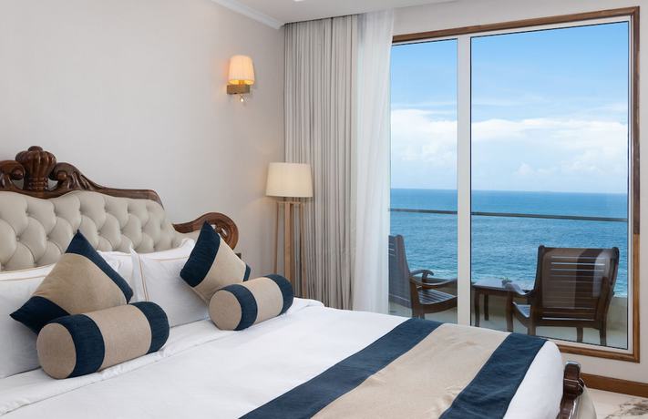 Imagen de la habitación del Hotel Araliya Beach Resort and Spa. Foto 5