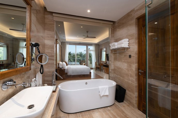 Imagen de la habitación del Hotel Araliya Beach Resort and Spa. Foto 10