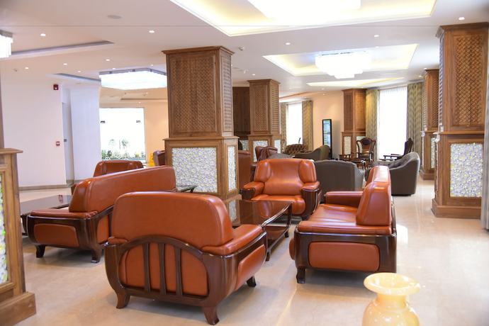 Imagen del bar/restaurante del Hotel Araliya Green City. Foto 3