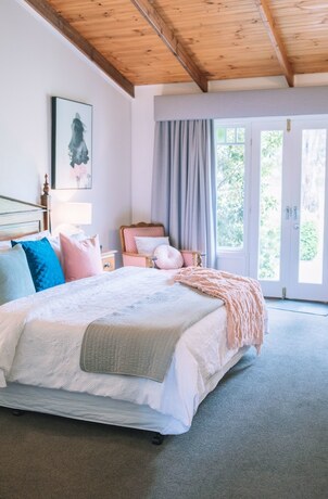 Imagen de la habitación del Hotel Araluen Lodge Yarra Valley. Foto 24