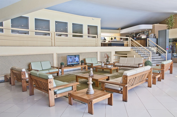 Imagen de los interiores del Hotel Aram Natal Mar. Foto 12