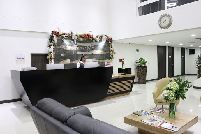 Imagen de los interiores del Hotel Arame. Foto 17