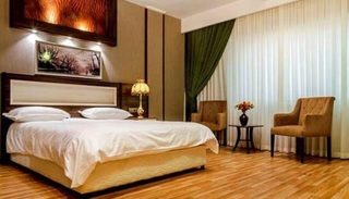 Imagen de la habitación del Hotel Aramis, Teheran. Foto 9