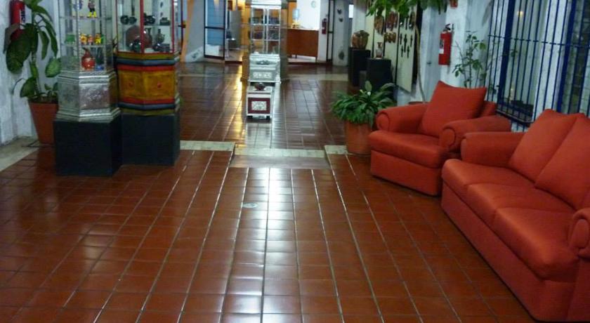Imagen de los interiores del Hotel Arana. Foto 9
