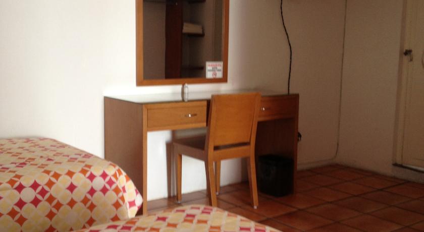 Imagen de la habitación del Hotel Arana. Foto 5