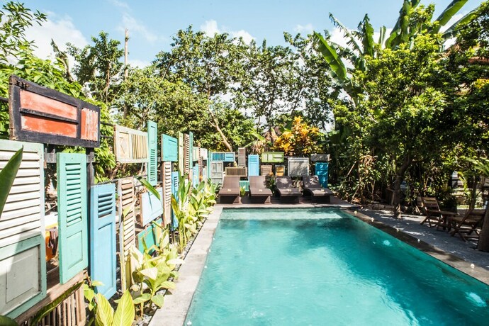 Imagen de la piscina del Hotel Arana Garden Ubud. Foto 16