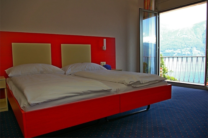 Imagen de la habitación del Hotel Arancio. Foto 19