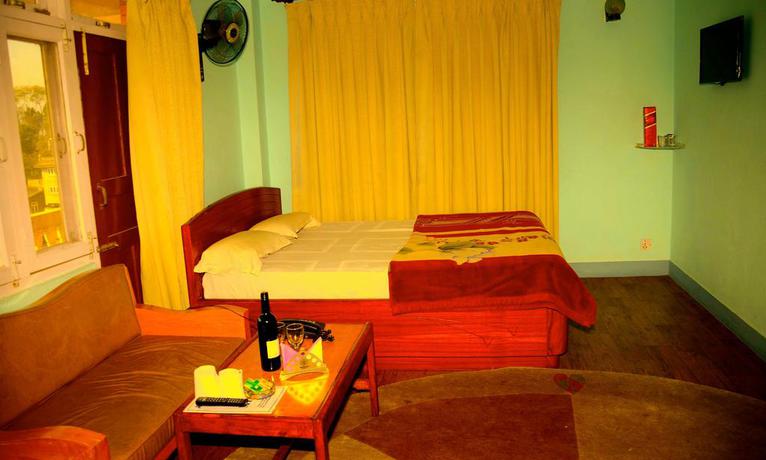 Imagen de la habitación del Hotel Araniko Village Resort. Foto 9