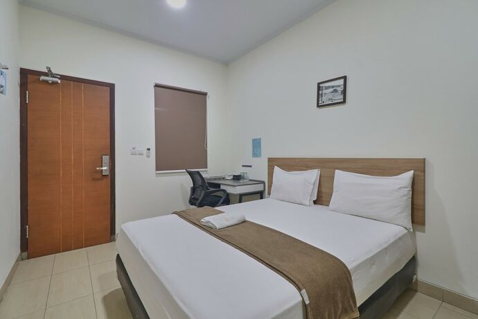 Imagen de la habitación del Hotel Aranis. Foto 14